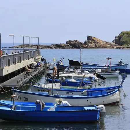 Di Mare Ахтополь